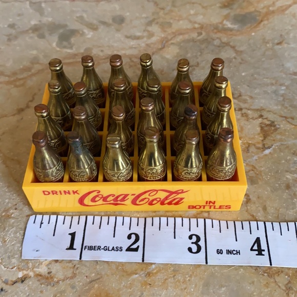 RARE COCA COLA MINIATURE BOTTLES COLLECTIBLES - Picture 16 of 17